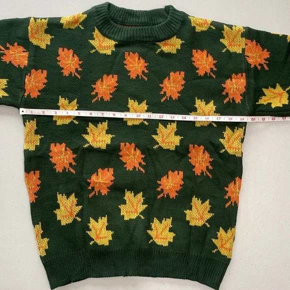 NEW Big Cozy Fall Leaf Sweater - KPJ Green Fall Leaf Knit - Women's Medium - Picture 5 of 12